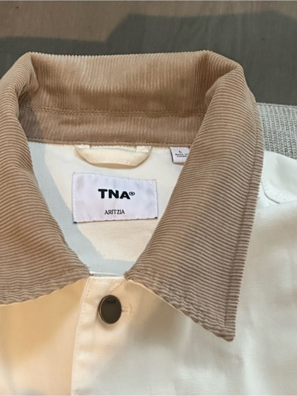 Aritzia Tna lightweight Barnett Lightweight Chore Jacket - Picture 3 of 5